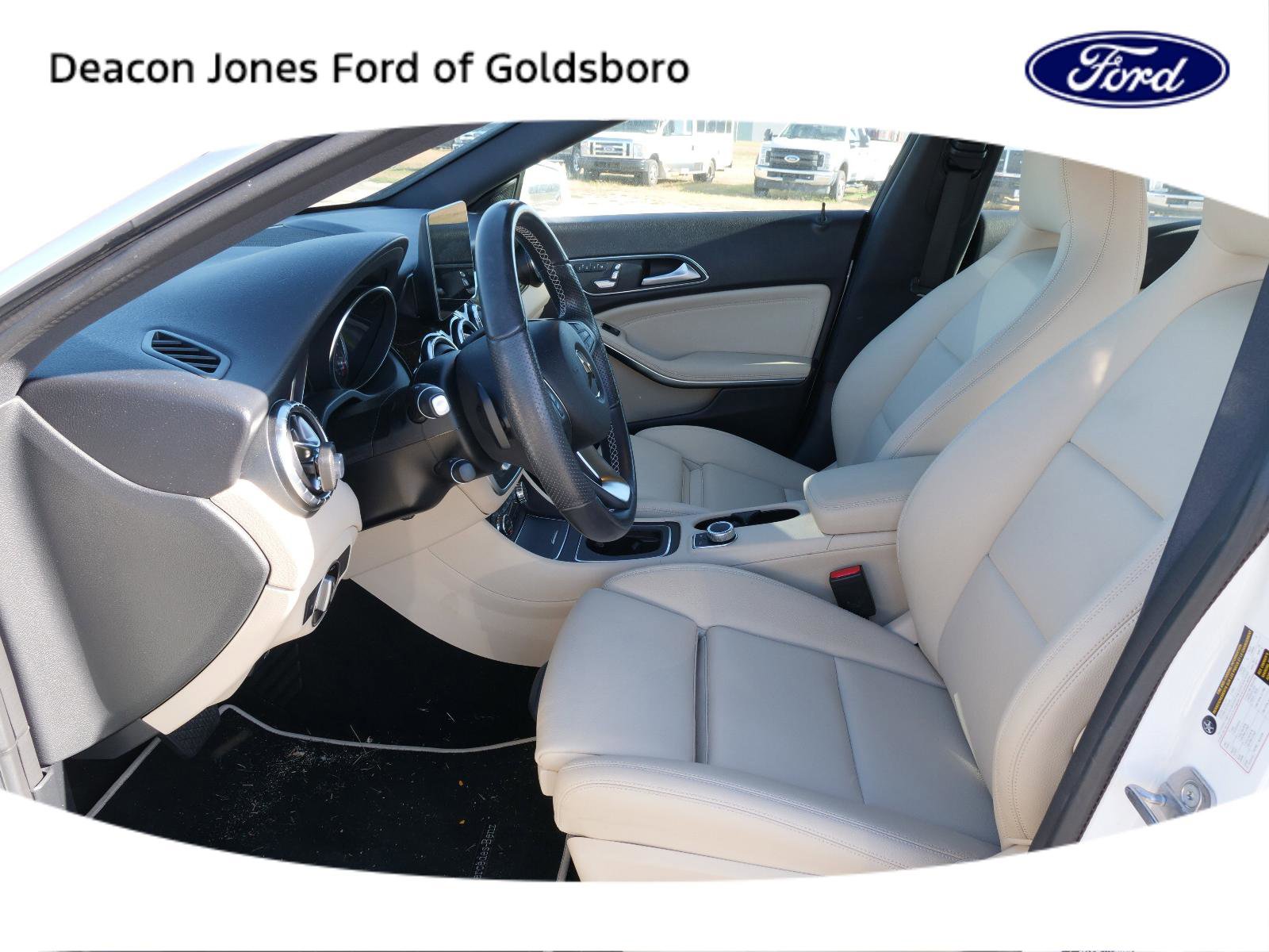 Used 2019 Mercedes-Benz CLA 250 4MATIC image 14