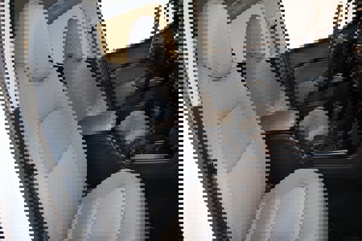 Used 2015 Chevrolet Colorado W/T w/ WT Convenience Package image 47