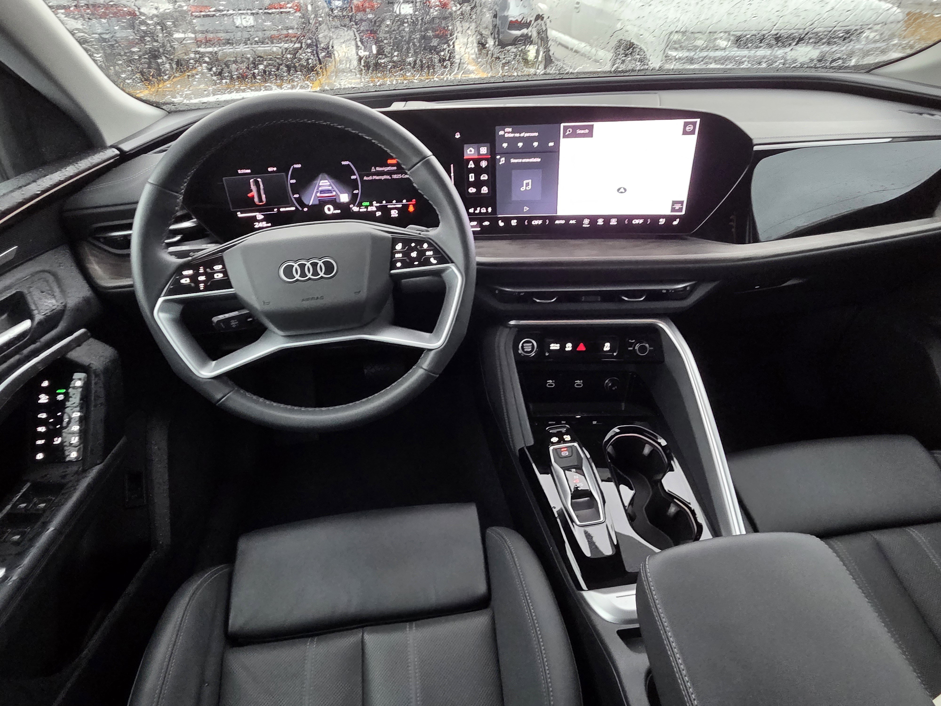 Used 2025 Audi Q5 Premium Plus w/ Premium Plus image 7