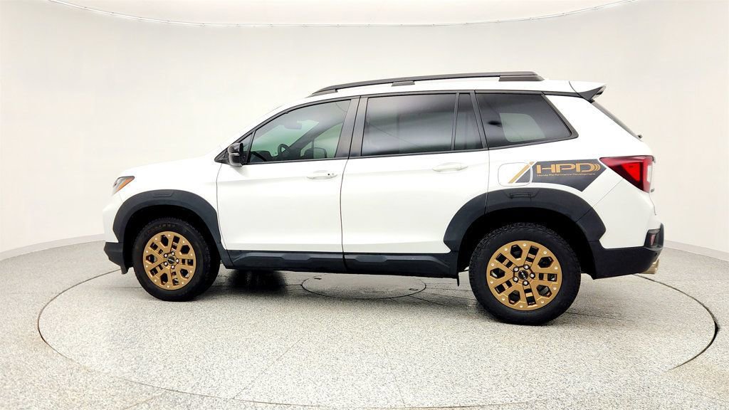 Used 2022 Honda Passport TrailSport image 8