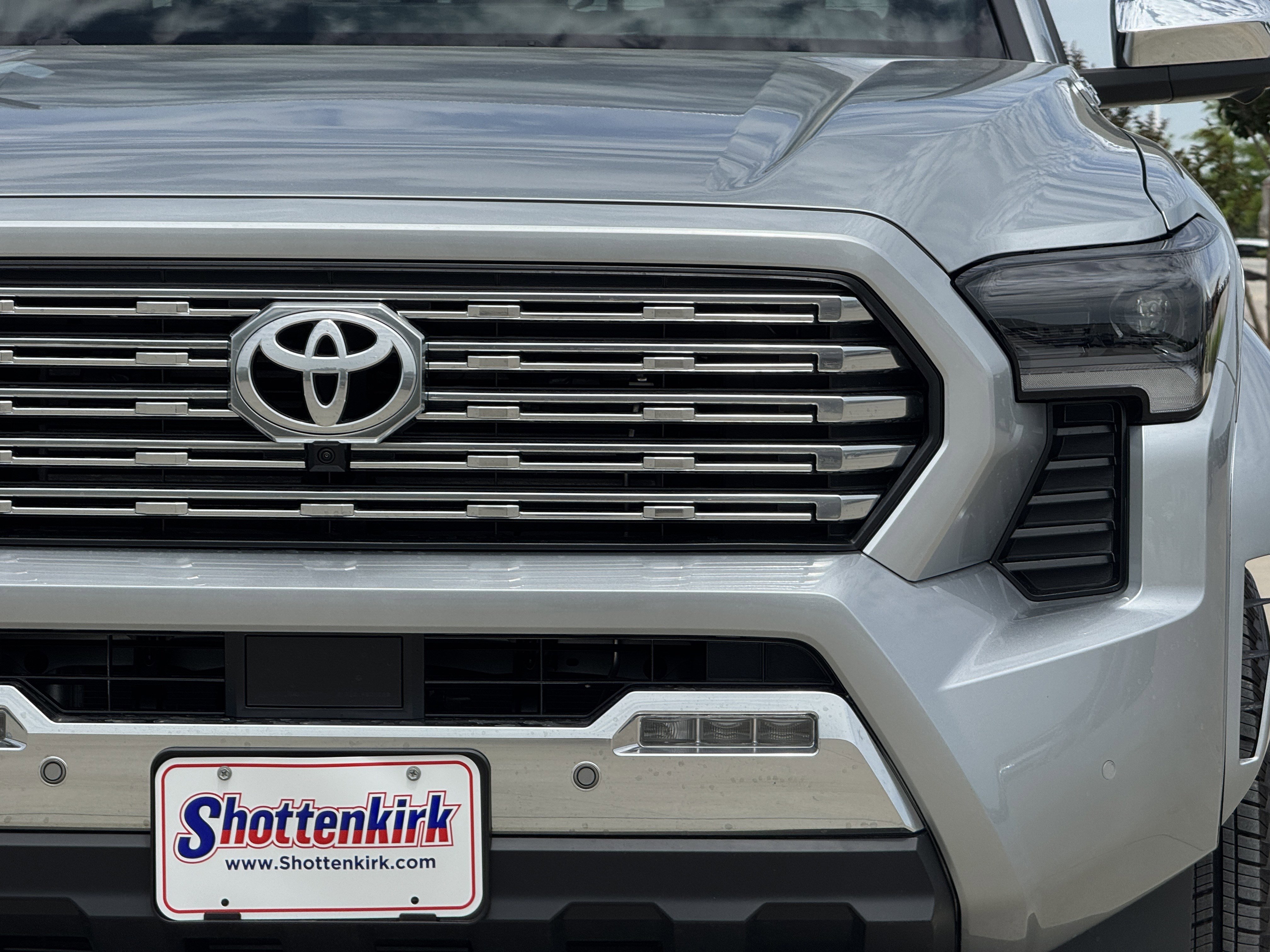 New 2026 Toyota Tacoma Limited AWD/4WD image 8