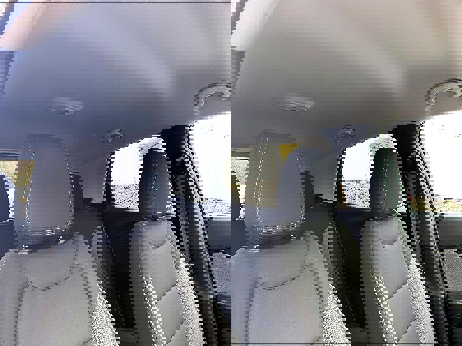 Used 2025 Chevrolet TrailBlazer LT w/ Convenience Package AWD/4WD image 35