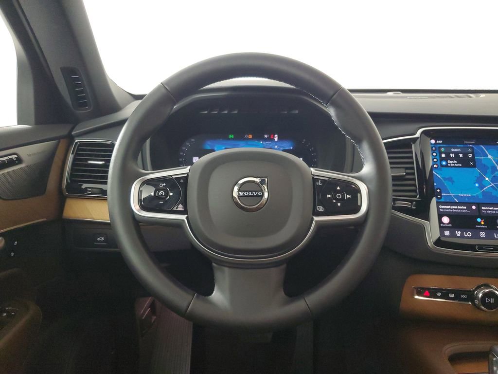 Certified 2025 Volvo XC90 B6 Plus w/ Protection Package AWD/4WD image 19