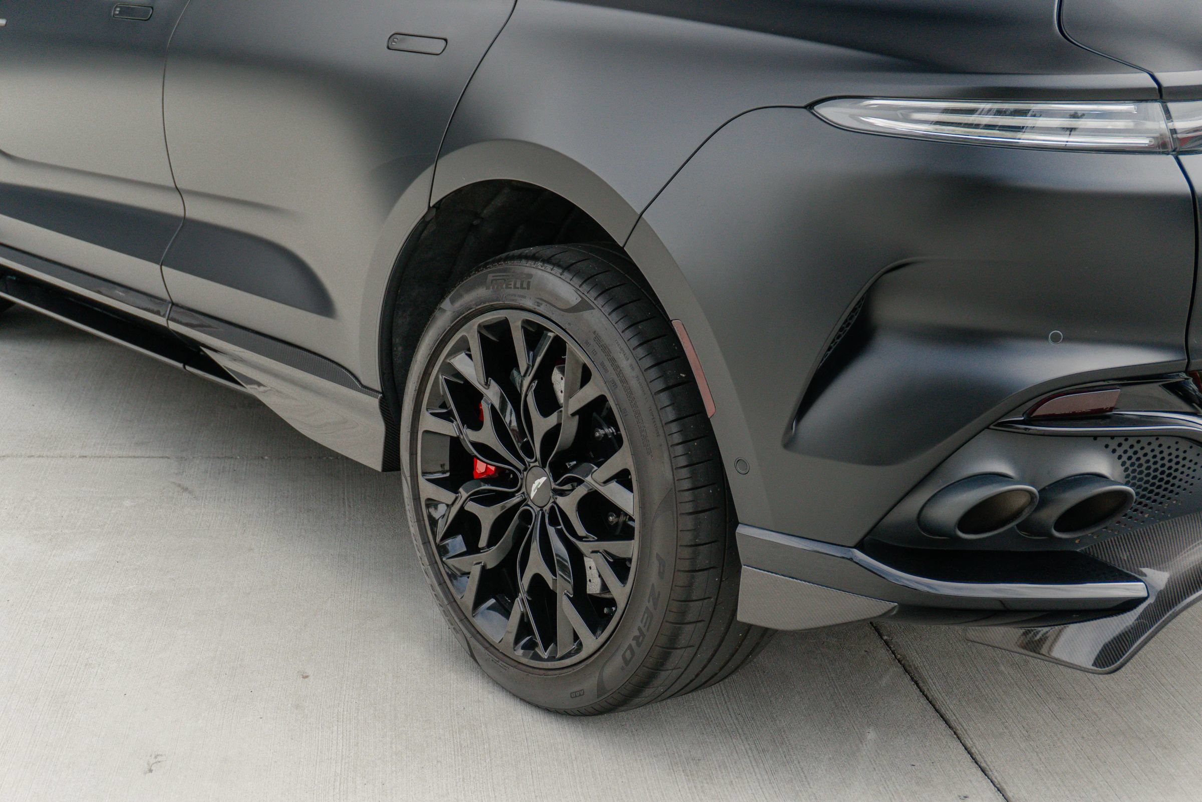 Used 2023 Aston Martin DBX 707 AWD/4WD image 47