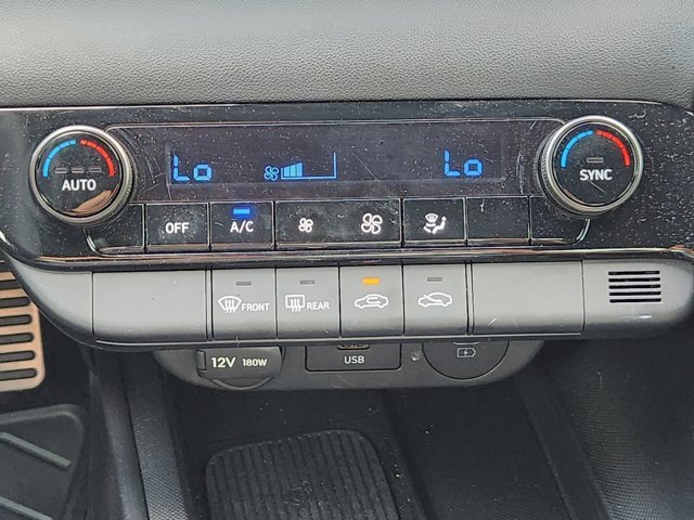 Used 2026 Hyundai Elantra Sport FWD image 17