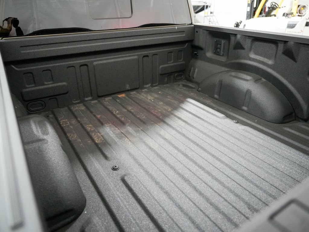 Used 2025 Ford F150 Raptor w/ Equipment Group 803A Raptor R AWD/4WD image 42