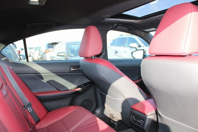 Certified 2024 Lexus IS 300 F Sport image 7