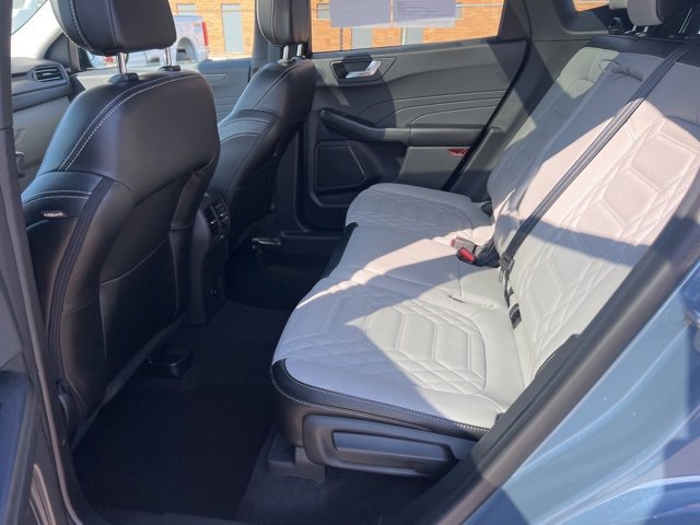 Certified 2023 Ford Escape Platinum w/ Premium Technology Package image 23