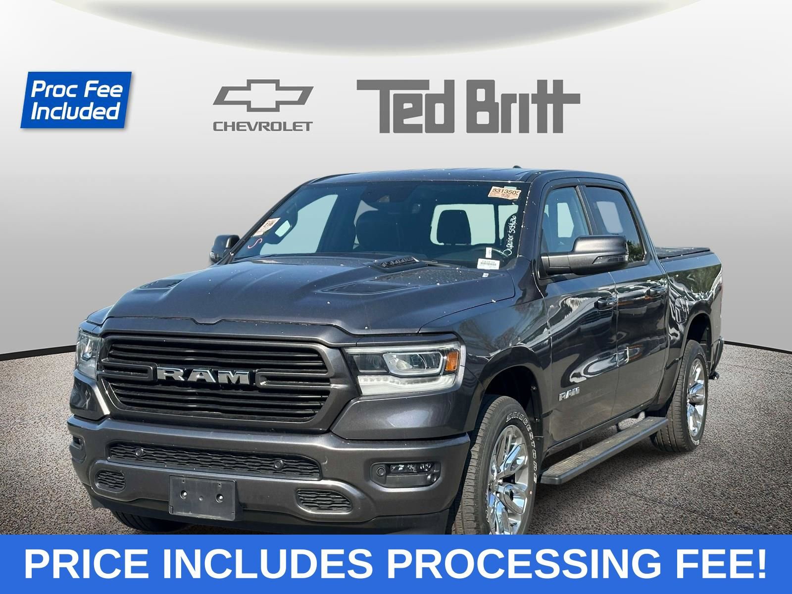 Used 2023 RAM 1500 Laramie AWD/4WD image 1