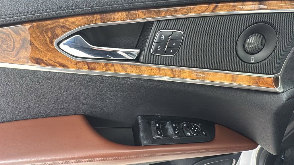 Used 2016 Lincoln MKX Reserve w/ Climate Package image 20