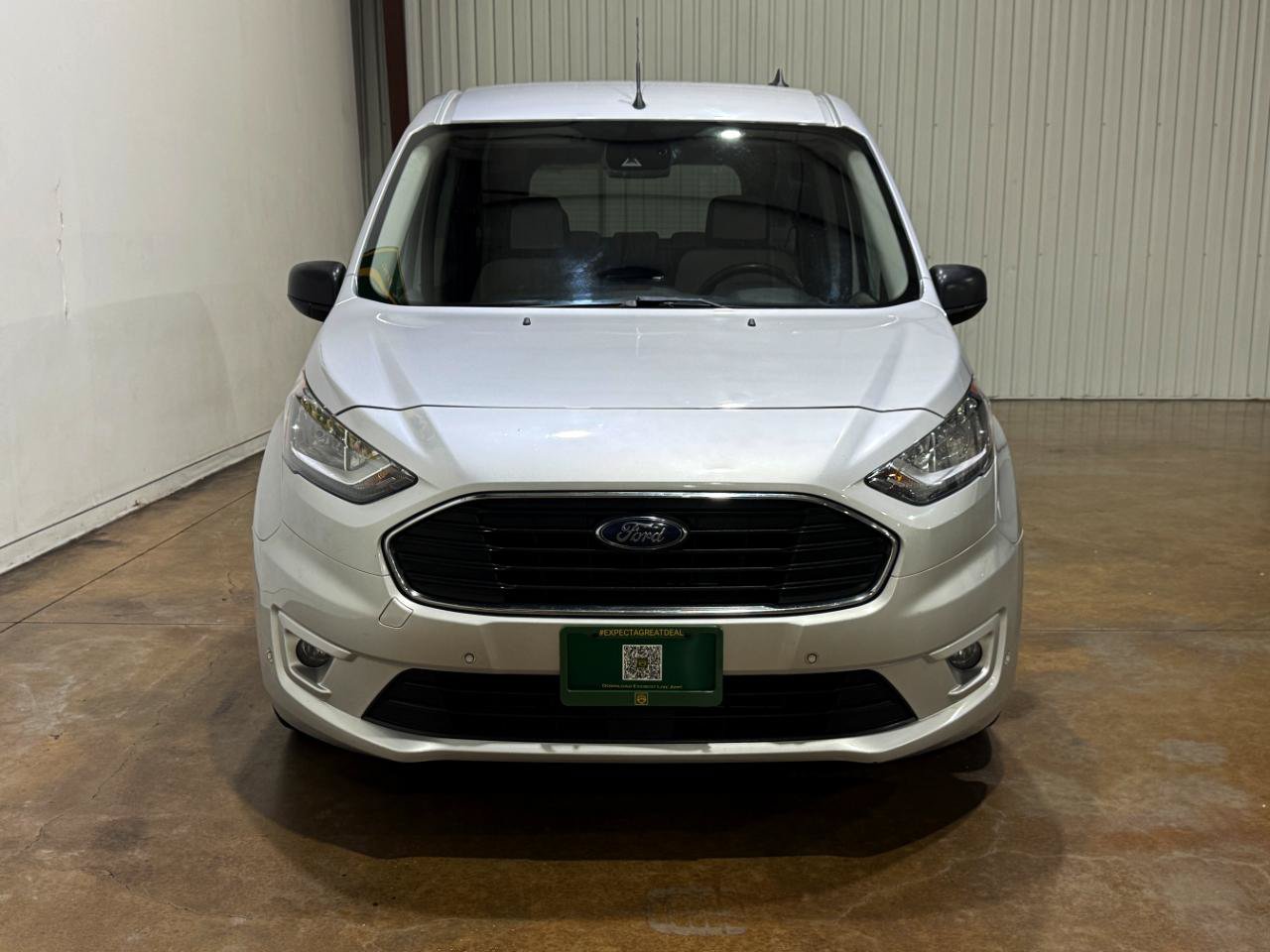 Used 2022 Ford Transit Connect XLT FWD image 2