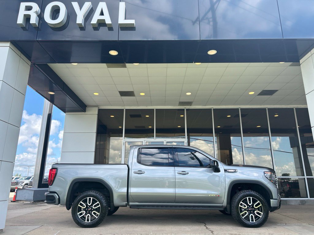 Used 2025 GMC Sierra 1500 AT4 w/ AT4 Premium Package