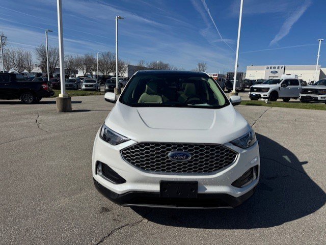 Certified 2024 Ford Edge SEL w/ Convenience Package image 2