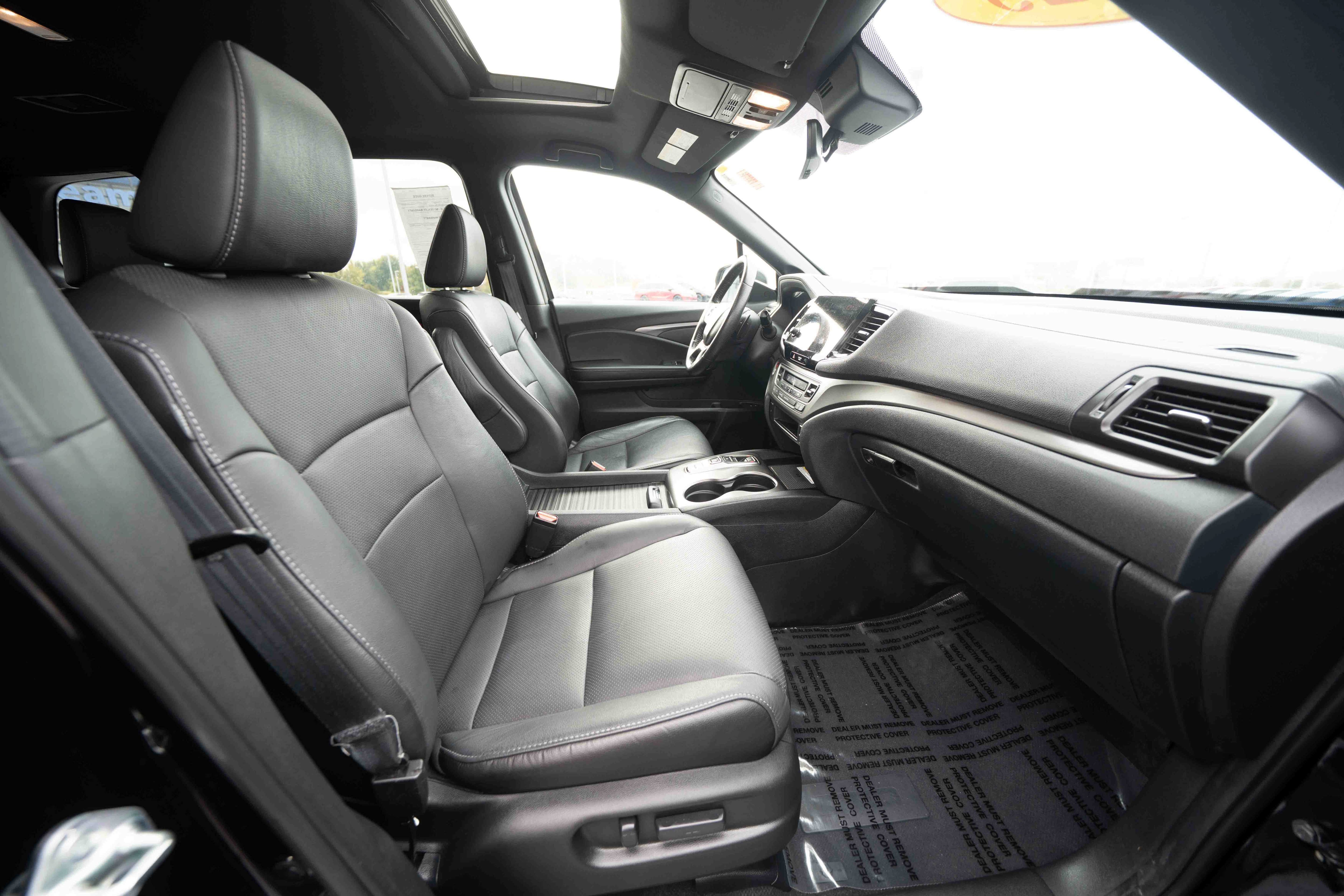 Used 2023 Honda Passport EX-L image 27