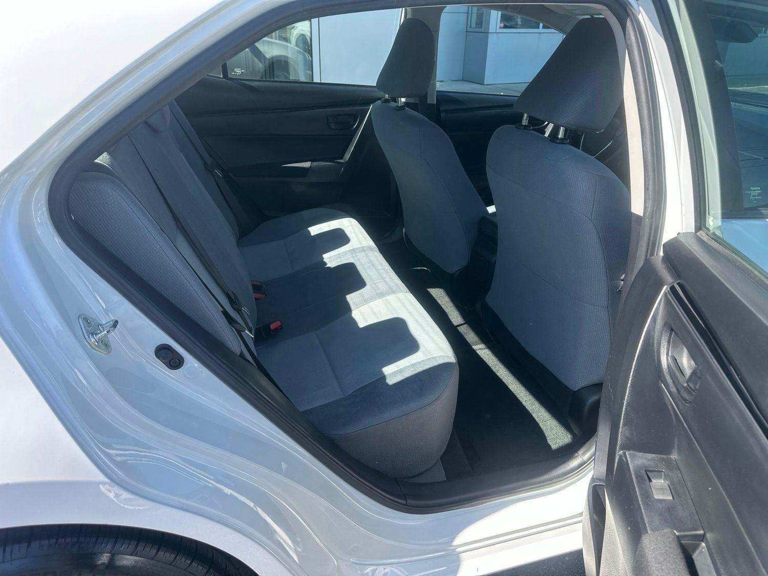 Used 2017 Toyota Corolla L FWD image 11