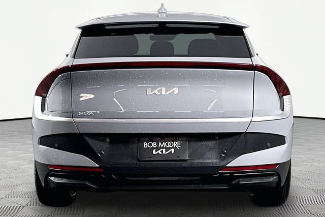 New 2025 Kia EV6 Light w/ Light LR Technology Package RWD image 4