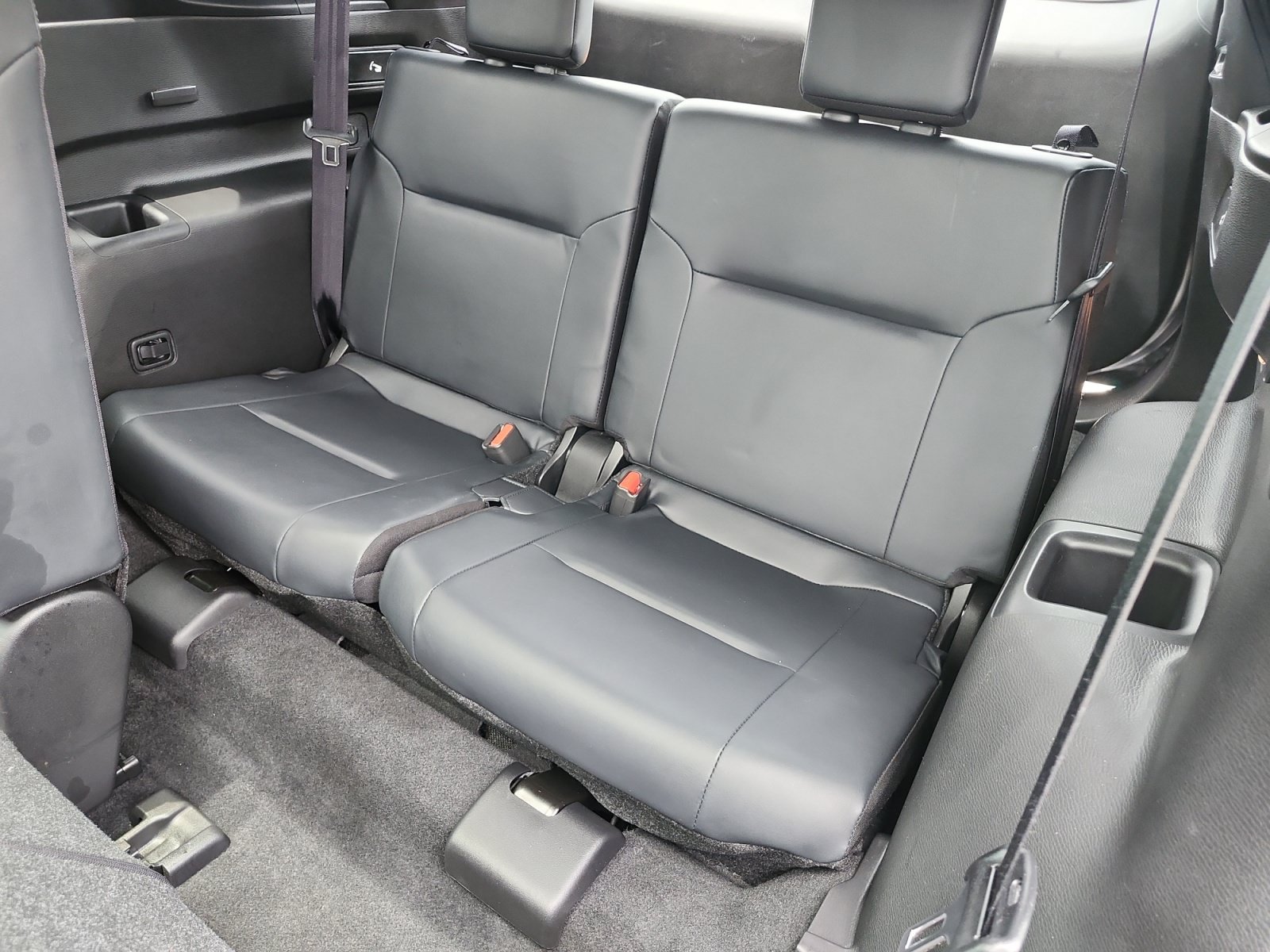 Used 2023 Mitsubishi Outlander SE AWD/4WD image 16