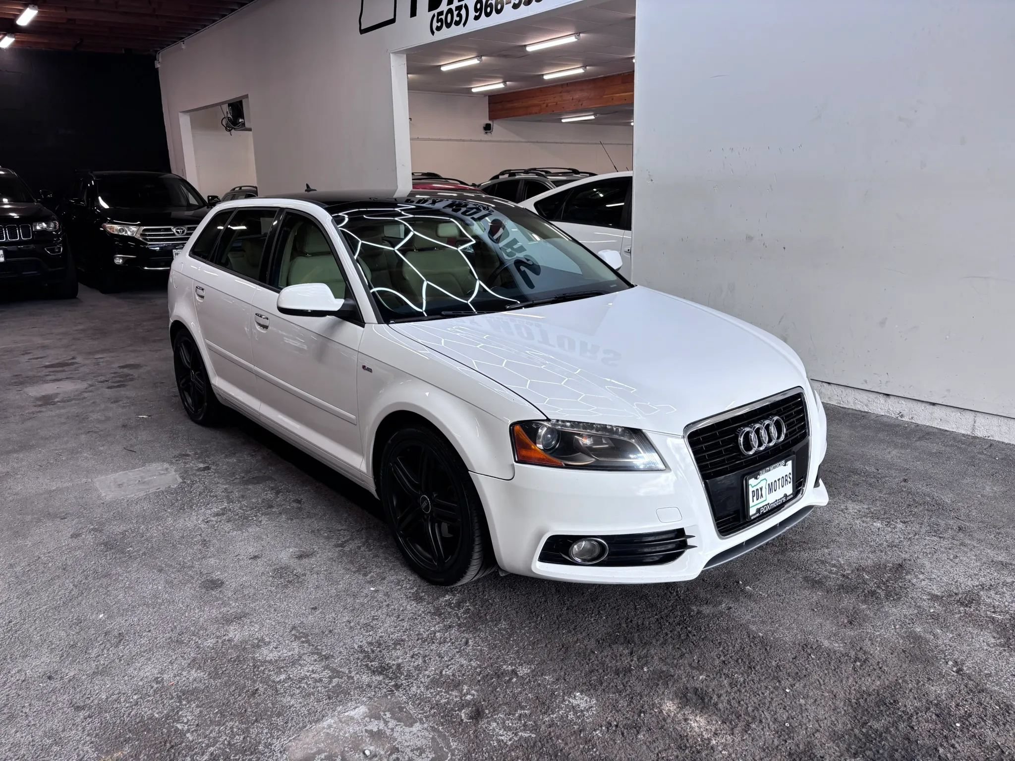 Used 2011 Audi A3 TDI Premium Plus FWD image 2