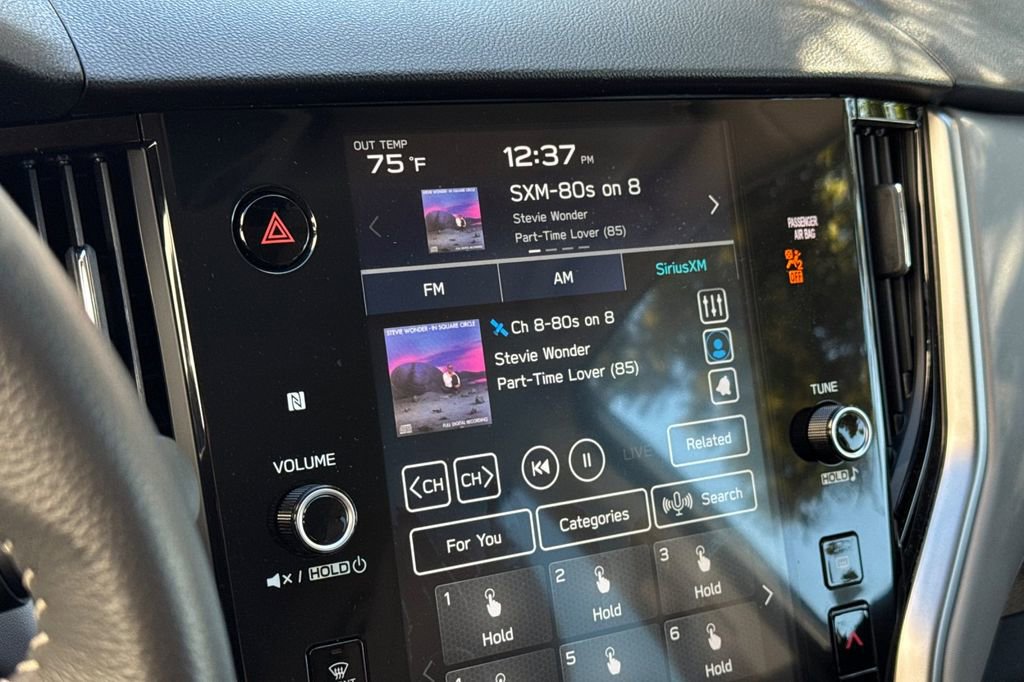 Certified 2025 Subaru Outback Premium w/ Popular Package #1A image 17