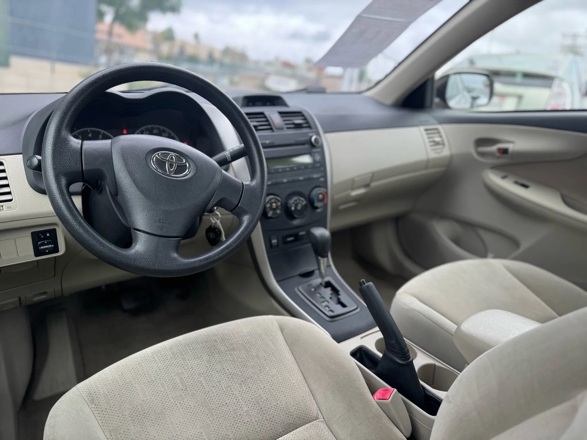 Used 2013 Toyota Corolla L image 9