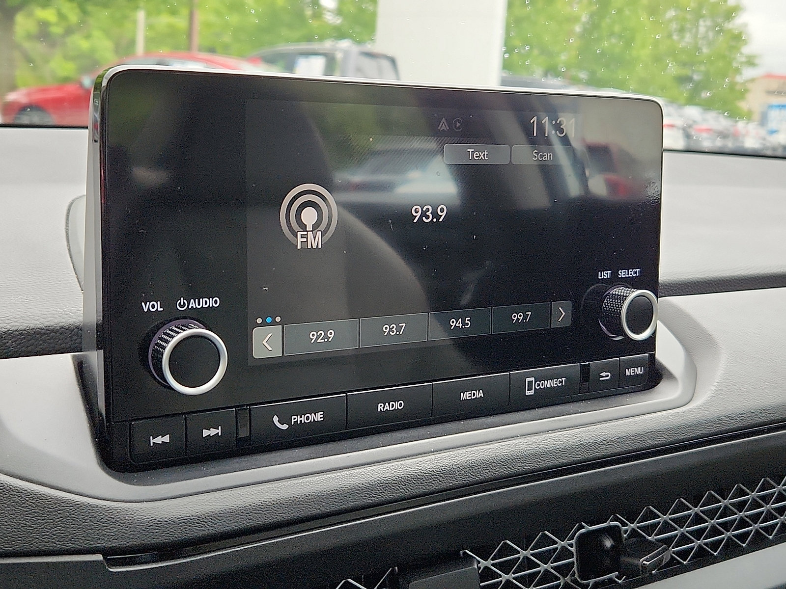 Used 2023 Honda Accord LX image 16
