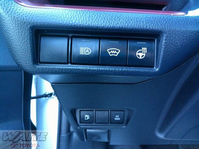 Used 2024 Toyota Prius Prime image 17