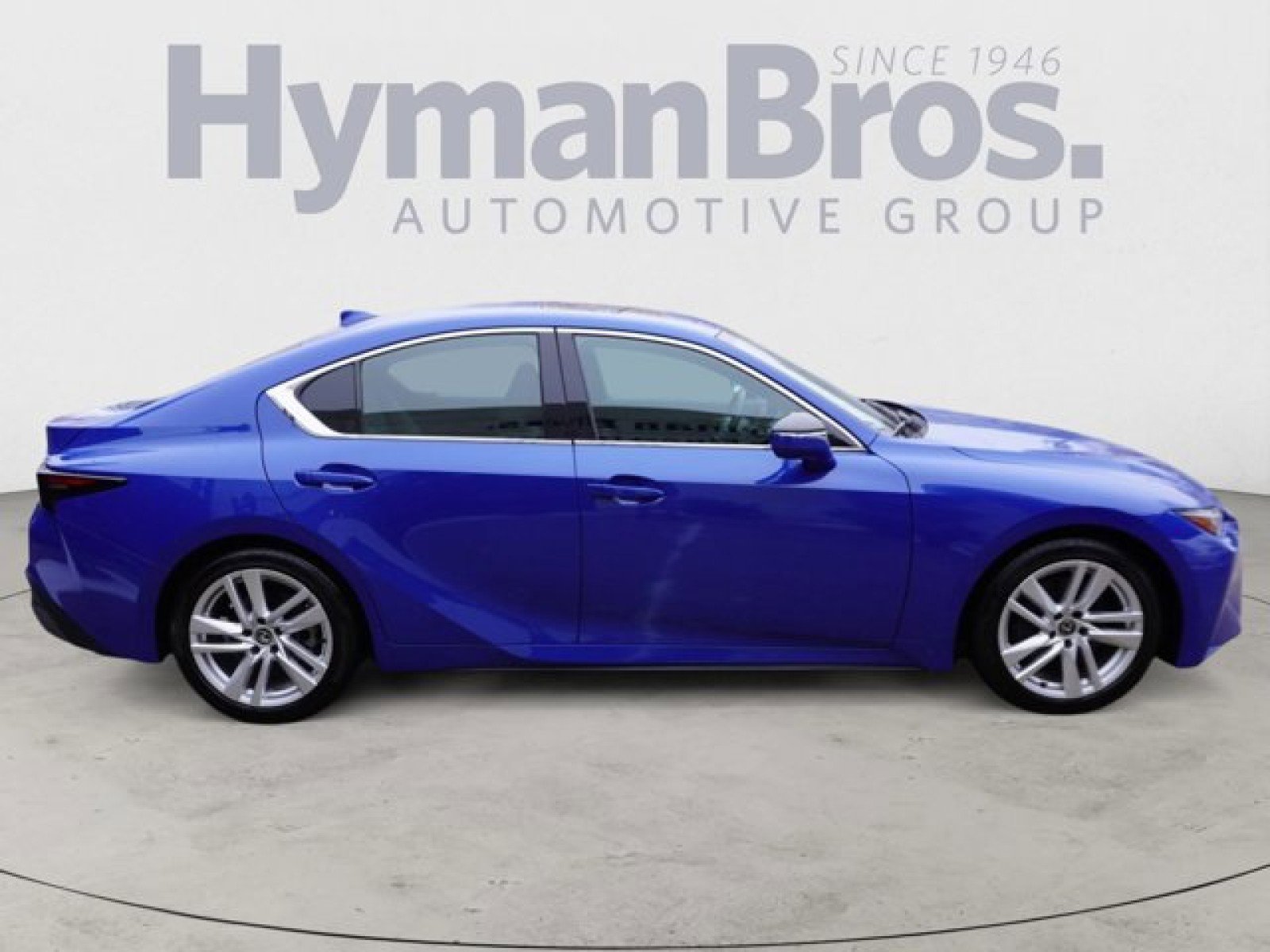 Used 2023 Lexus IS 300 w/ Comfort Package image 4
