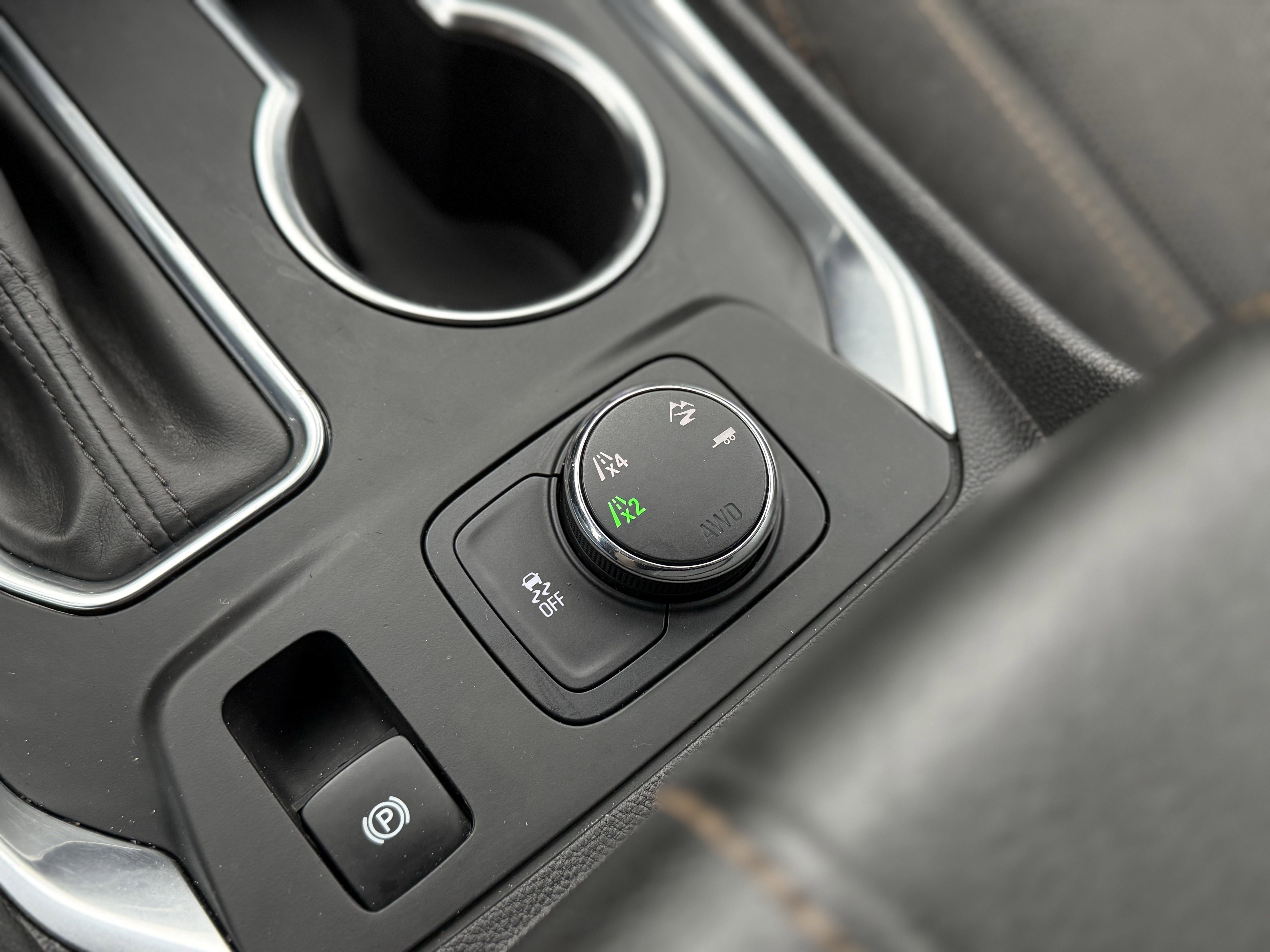 Used 2019 Chevrolet Traverse LT image 22