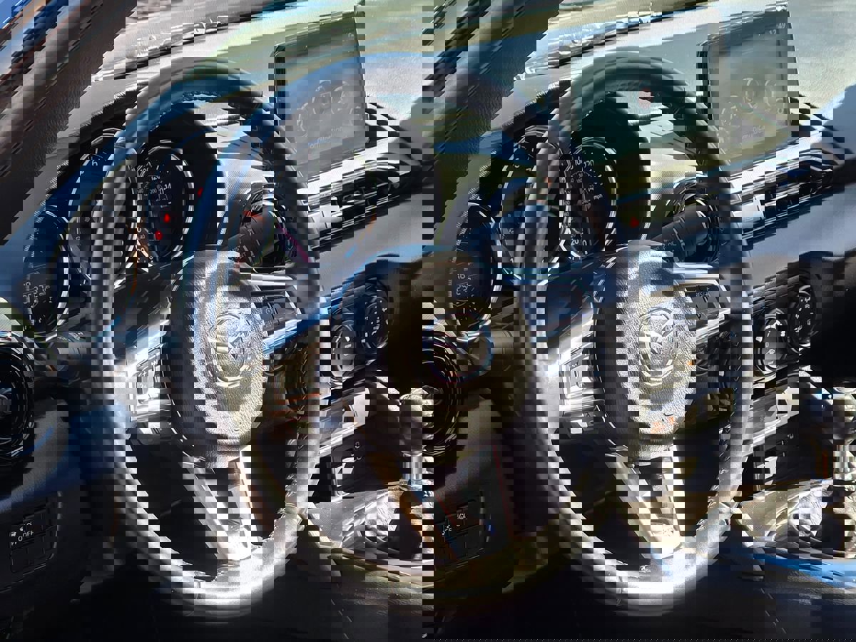 Used 2022 MAZDA MX-5 Miata Sport image 23