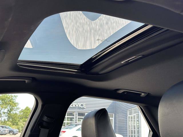 Used 2020 Lincoln MKZ Reserve w/ Luxury Package AWD/4WD image 16