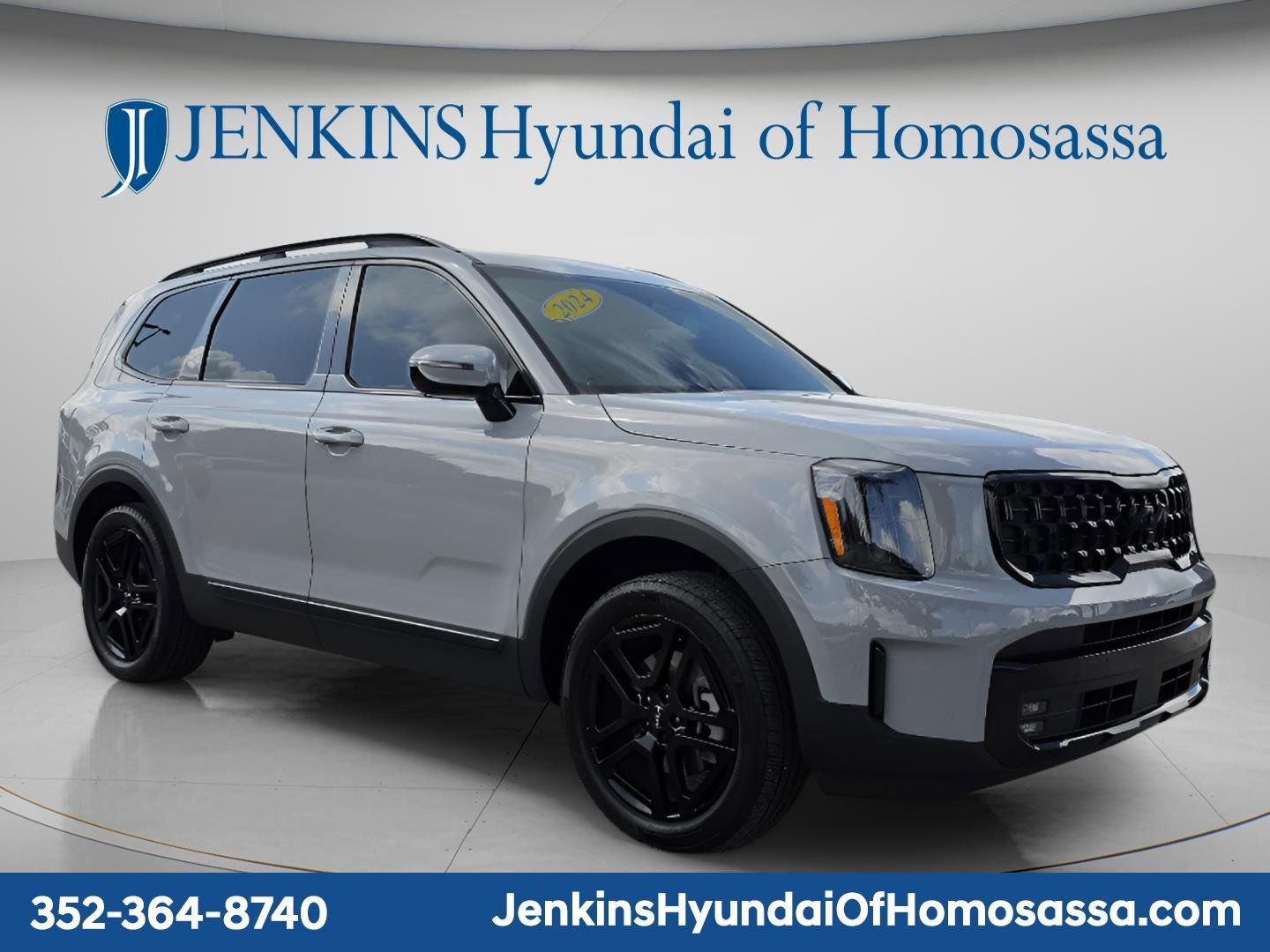 Used 2024 Kia Telluride SX X-Line AWD/4WD image 2