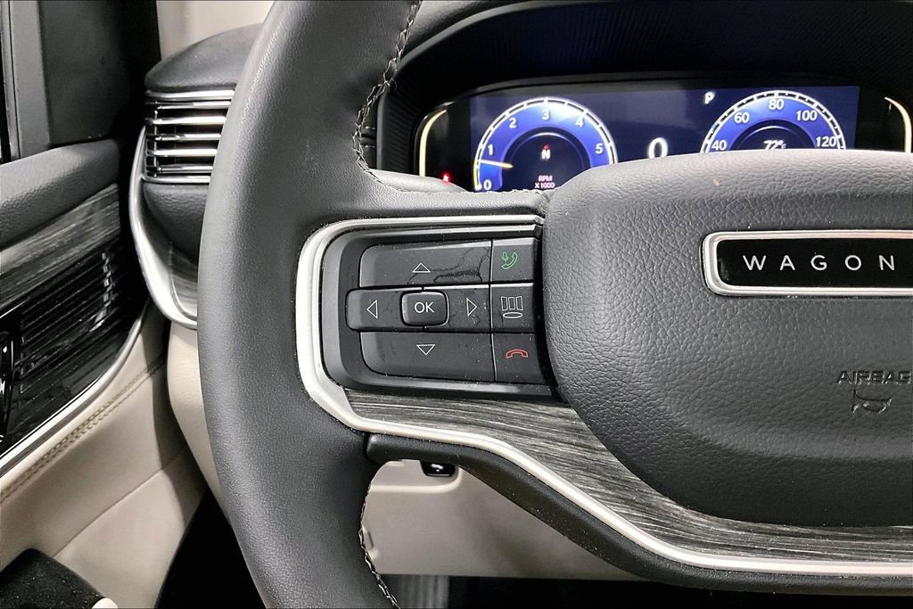 Used 2024 Jeep Wagoneer L Series III w/ Premium Group I image 24