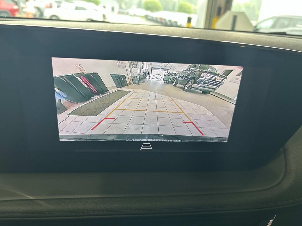 Used 2024 Buick Encore GX Sport Touring FWD image 22