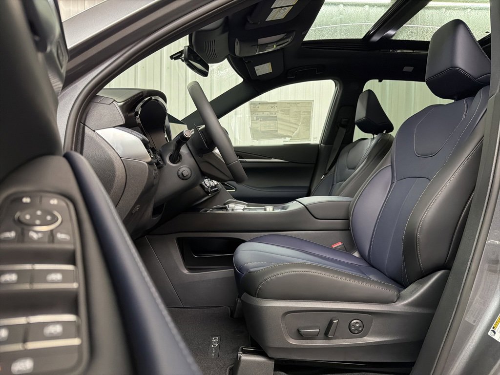New 2026 INFINITI QX60 Sport image 12