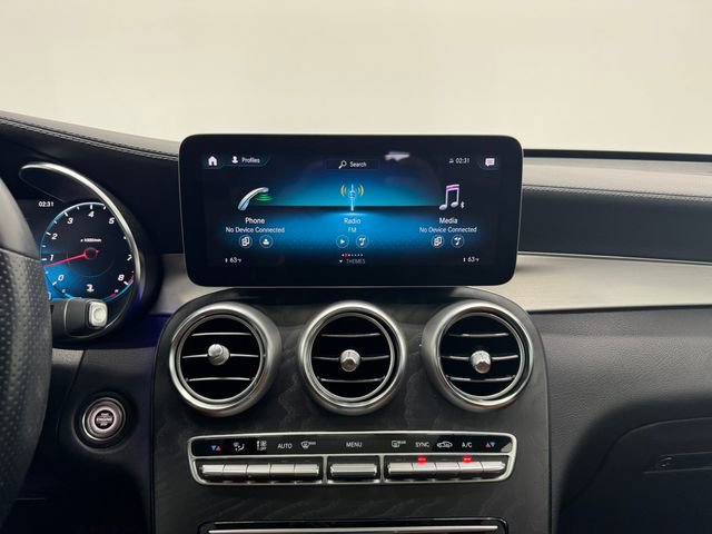 Certified 2022 Mercedes-Benz GLC 300 4MATIC Coupe image 4