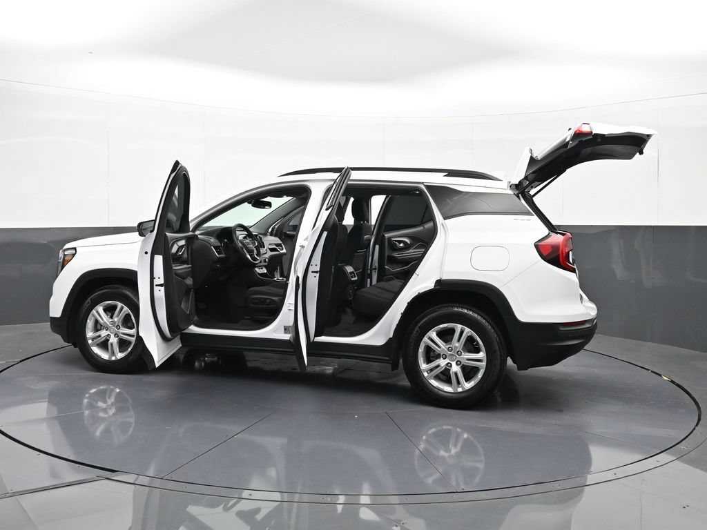 Certified 2024 GMC Terrain SLE w/ Driver Convenience Package FWD image 40