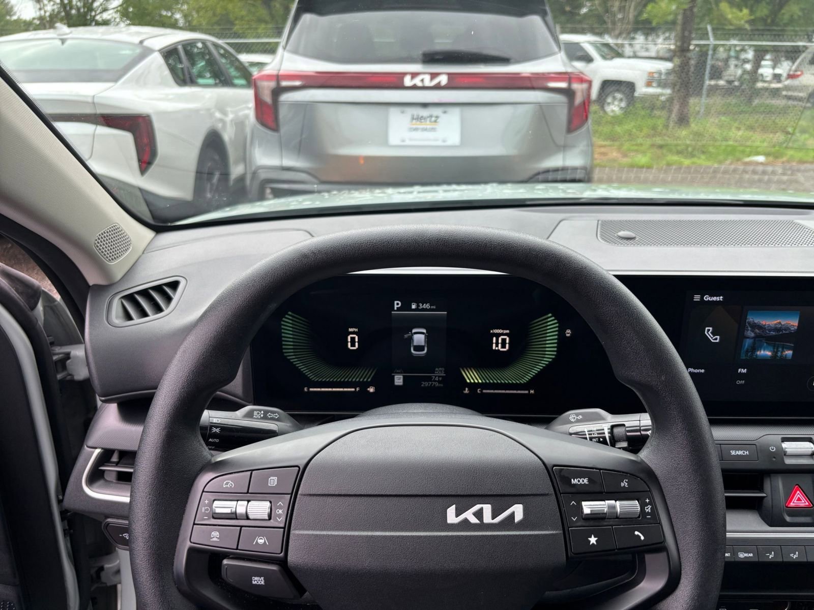 Used 2025 Kia K4 FWD image 33