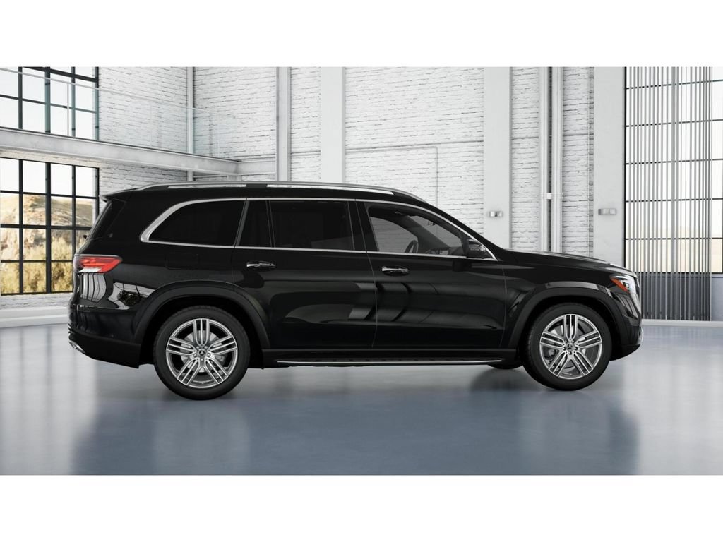 Used 2024 Mercedes-Benz GLS 450 4MATIC image 17