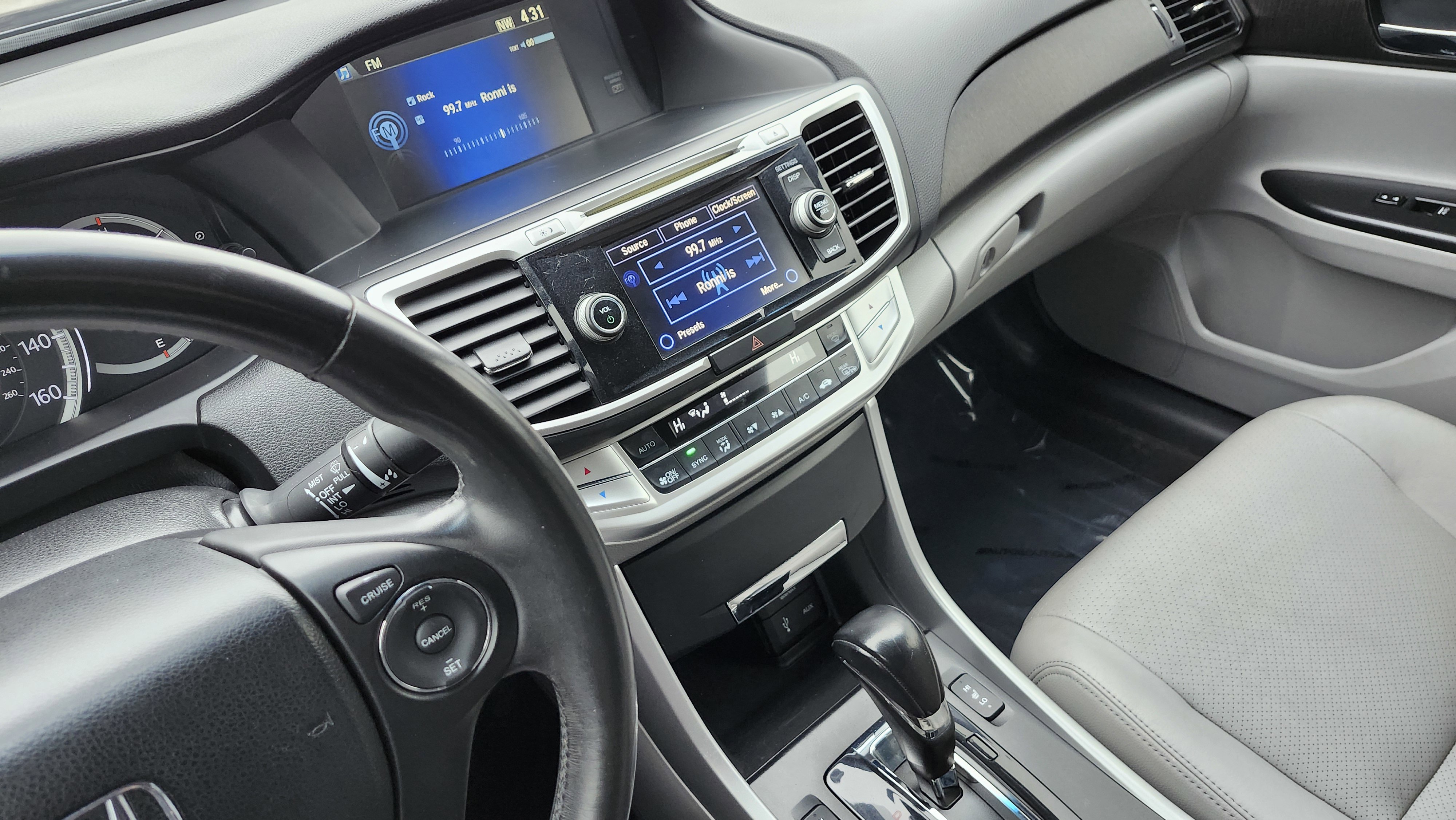 Used 2013 Honda Accord EX-L image 28