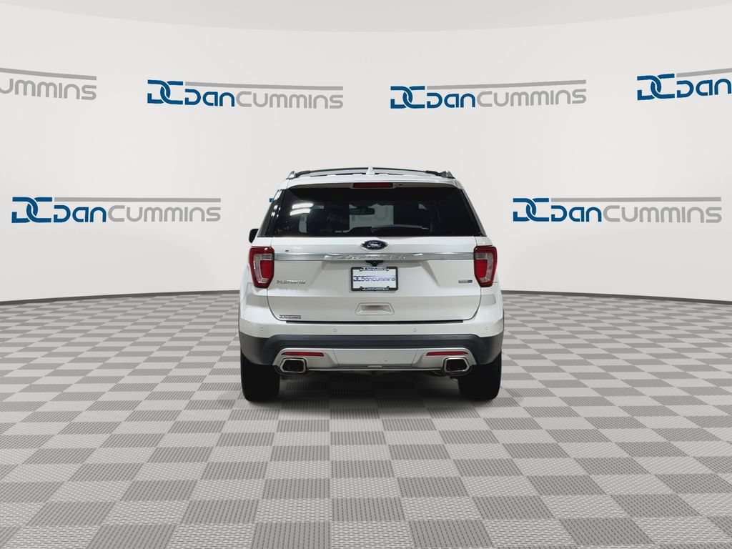 Used 2017 Ford Explorer Platinum AWD/4WD image 7