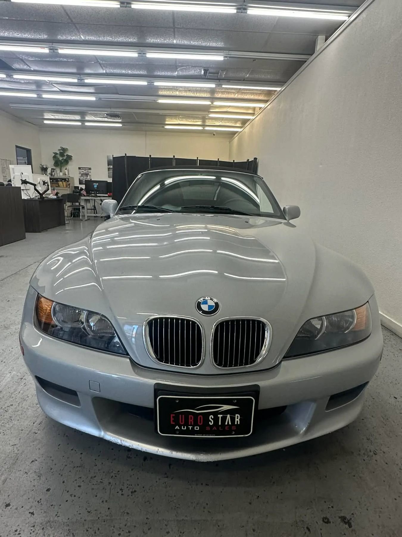 Used 2000 BMW Z3 2.5i image 31