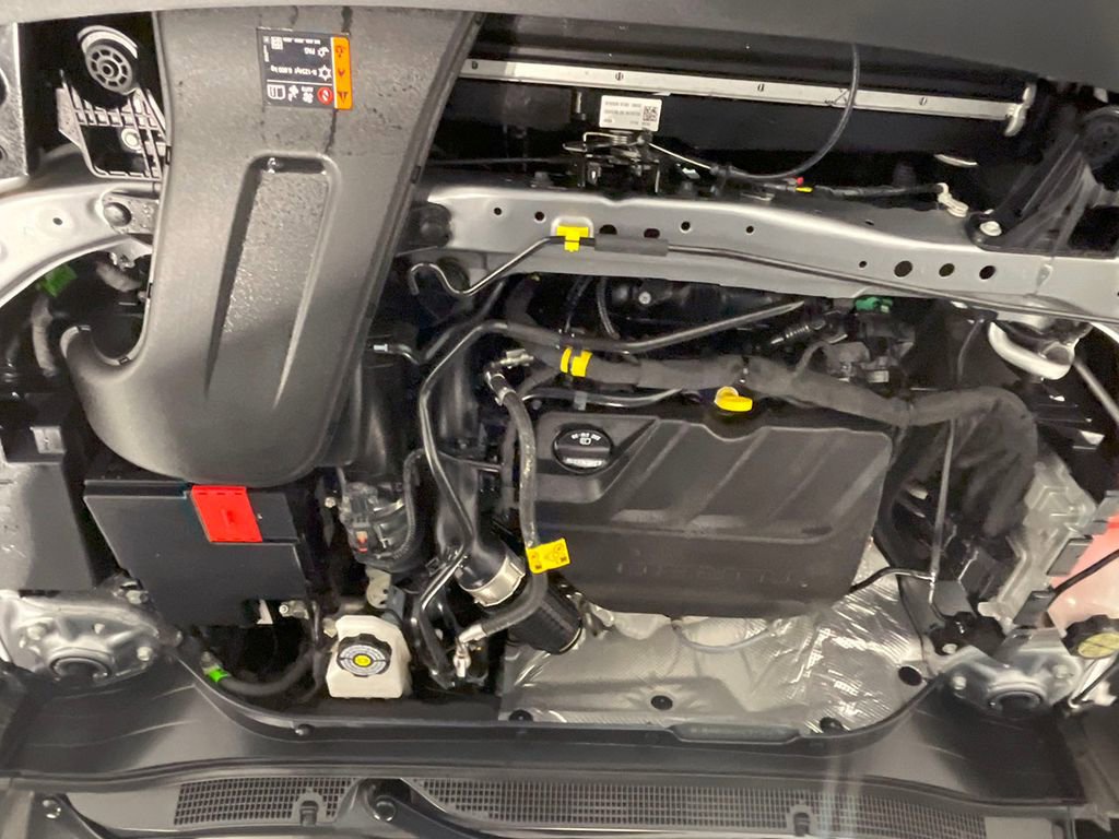 Used 2024 Chevrolet Trax LT image 34