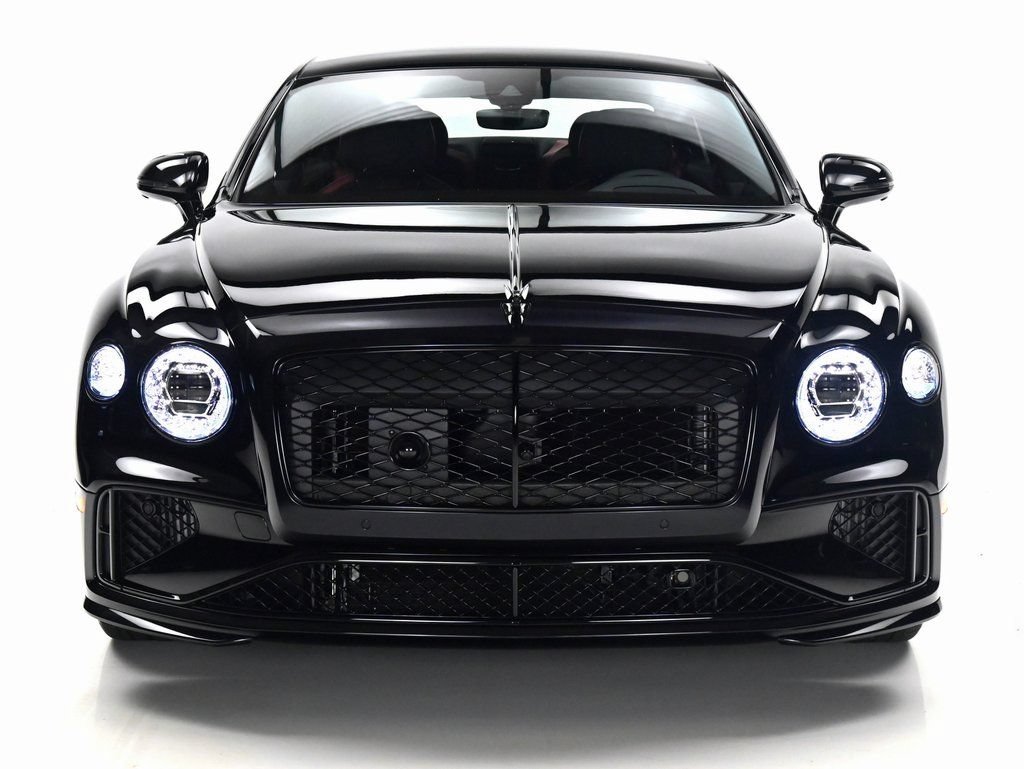 Used 2025 Bentley Flying Spur Plug-In Hybrid AWD/4WD image 36