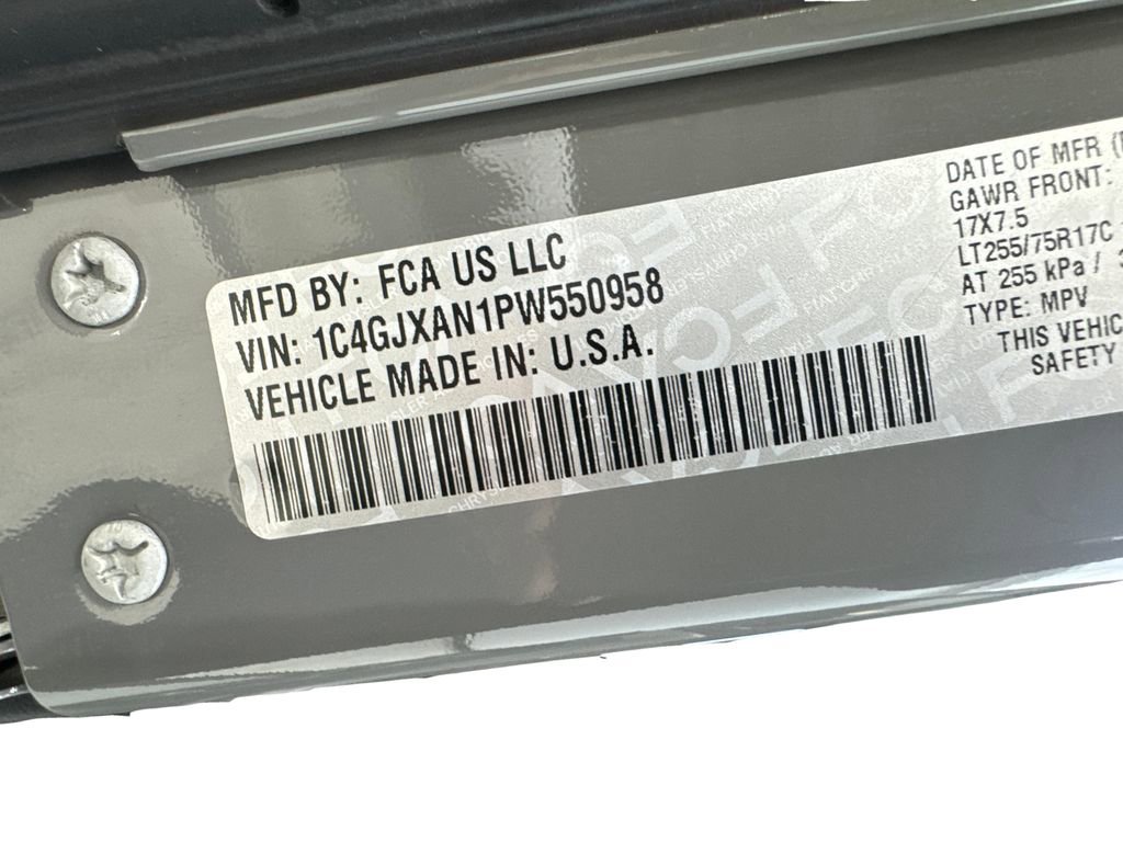 Used 2023 Jeep Wrangler Sport AWD/4WD image 83