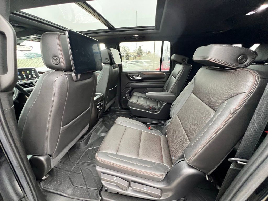 Used 2021 Chevrolet Suburban High Country w/ Premium Package 2 image 21