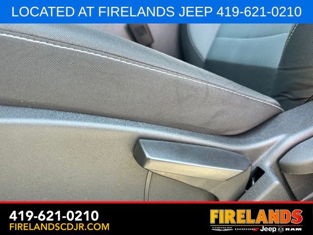Used 2018 Ford Escape S FWD image 20