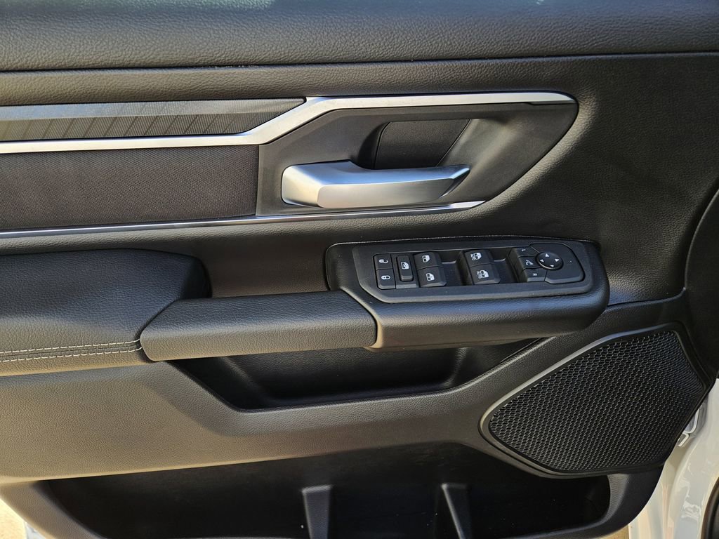New 2026 RAM 1500 2WD Crew Cab image 16
