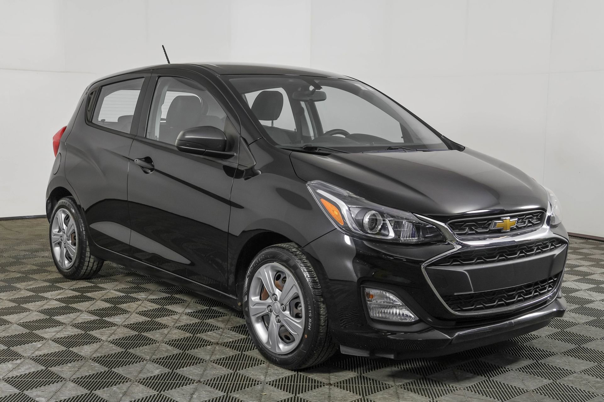Used 2022 Chevrolet Spark LS FWD image 11