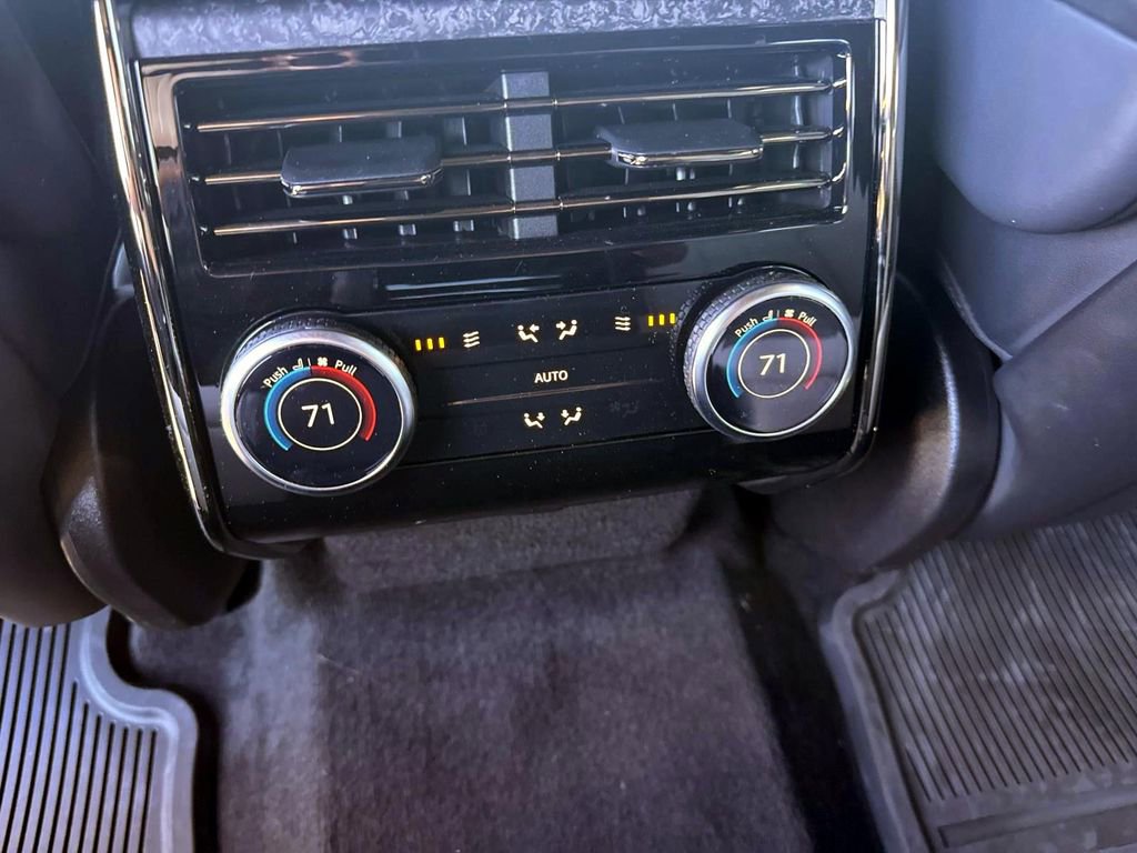 New 2025 Land Rover Range Rover Sport Dynamic SE image 15