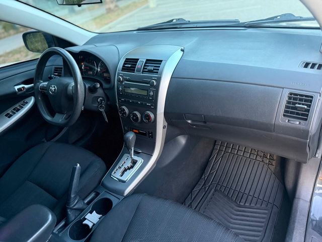 Used 2011 Toyota Corolla S image 33